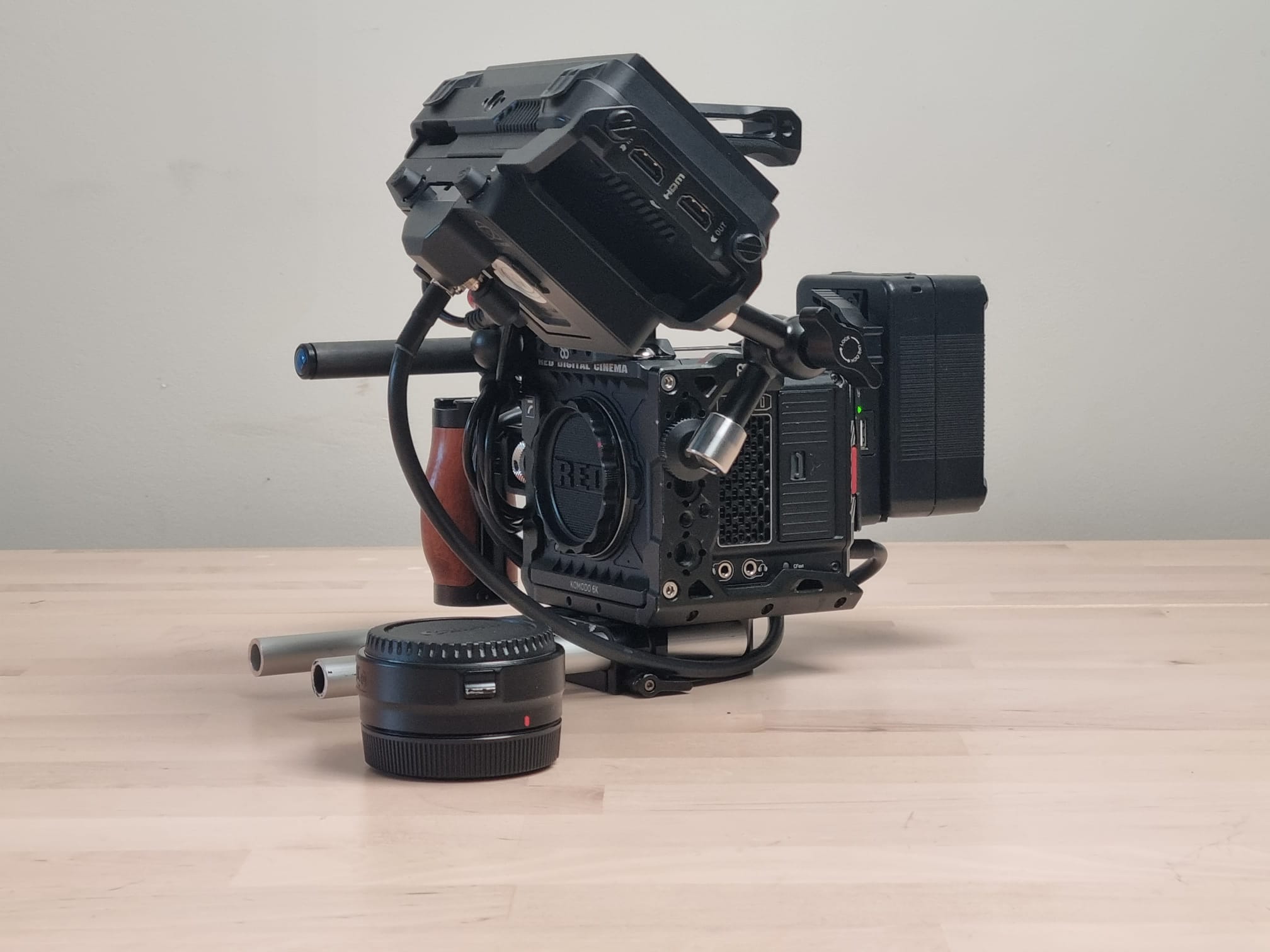 Red komodo 6k cinema camera - ready to shoot kit (w/ atomos ninja 5 monitor)