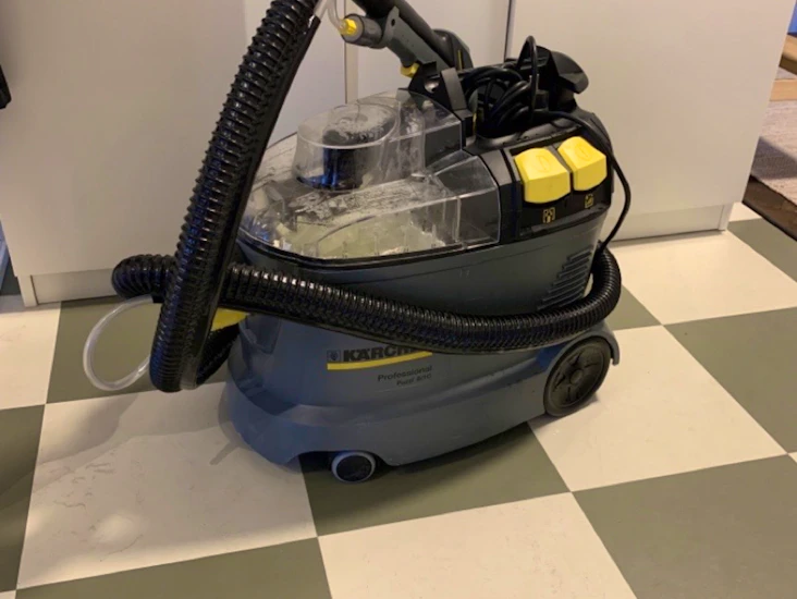 Klädseltvätt/textiltvätt+medel