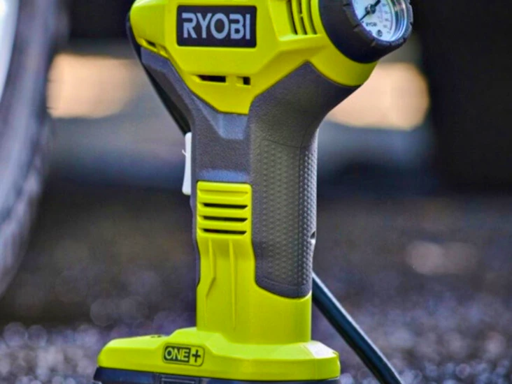 Minikompressor ryobi