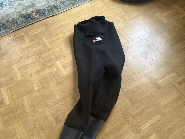 Abu garcia neoprenvadarbyxa 44-45