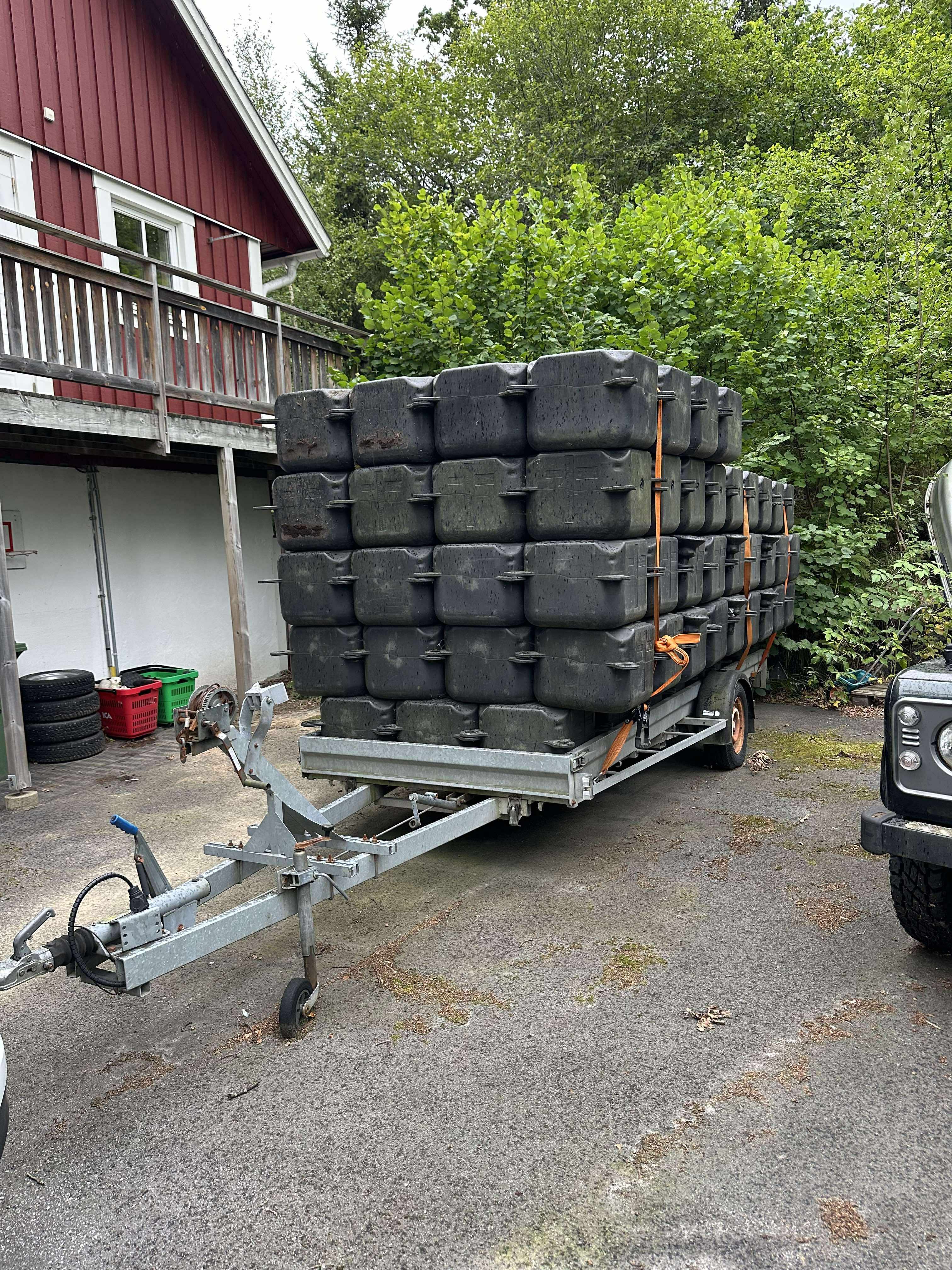 Flytbrygga 50*50 cm delar