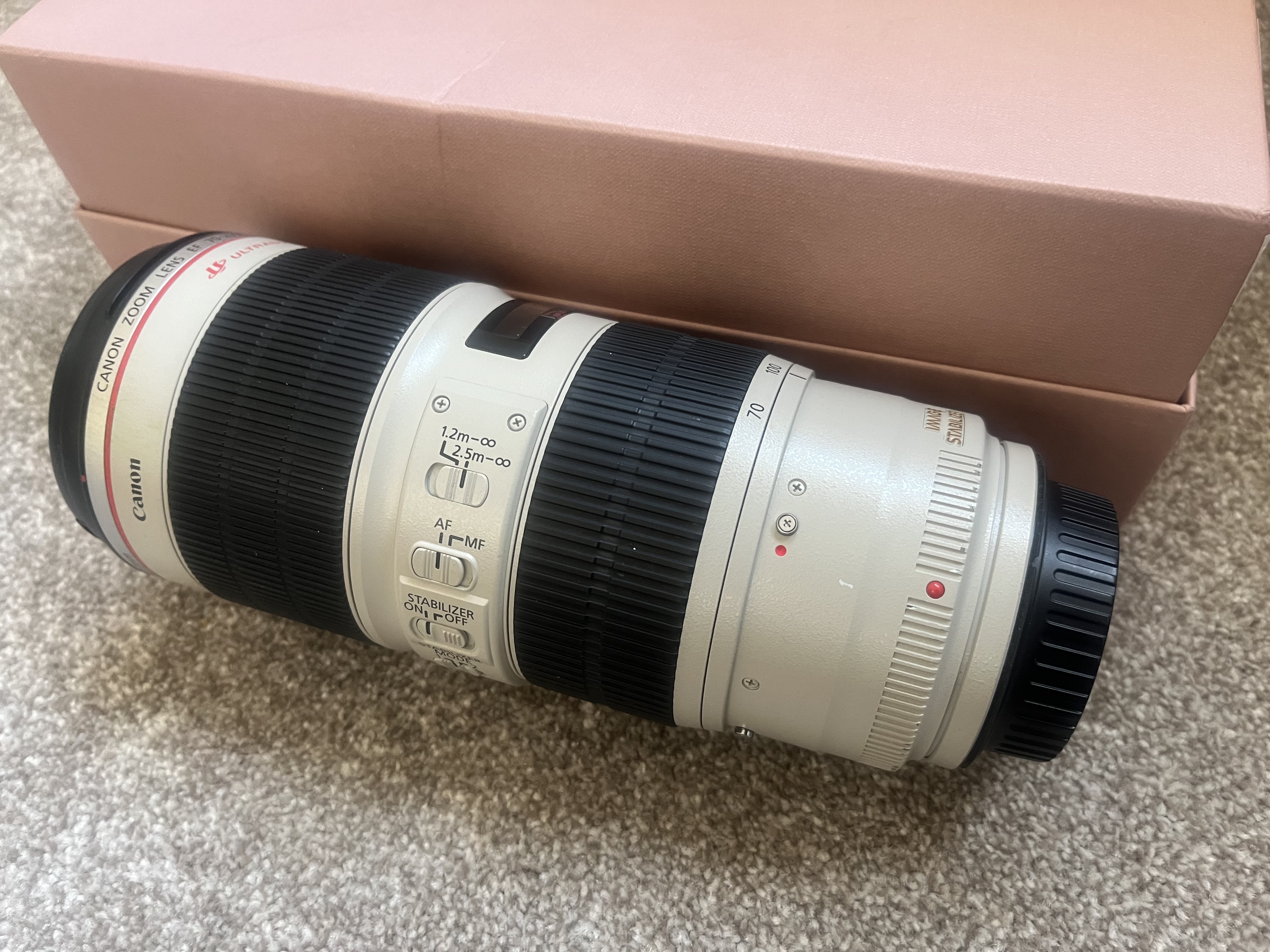 Canon ultrasonic 1:2.8 70-200mm