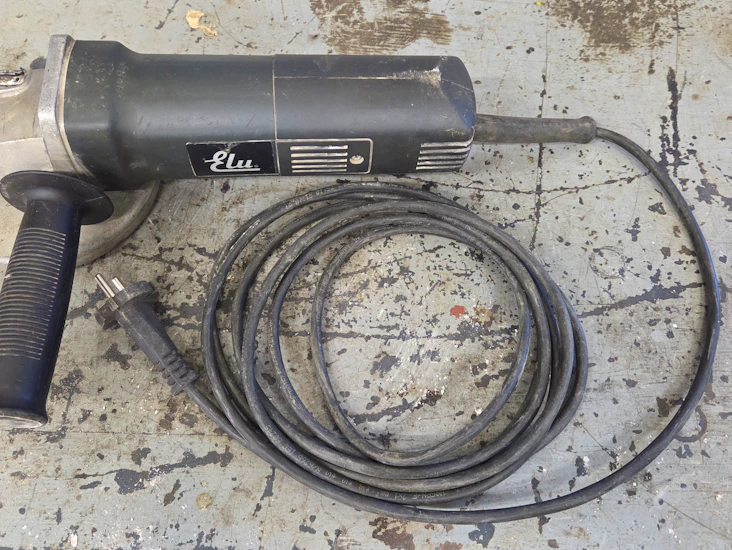 Elu vinkelslip 125 mm