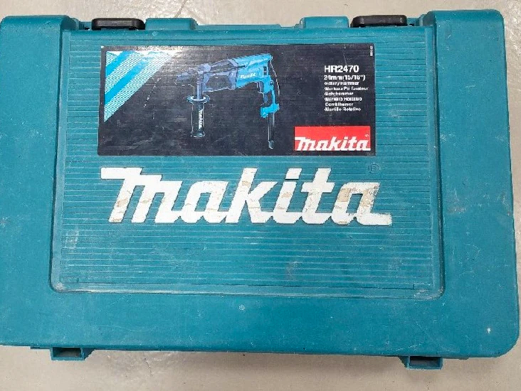 Iskuporakone makita hr2470