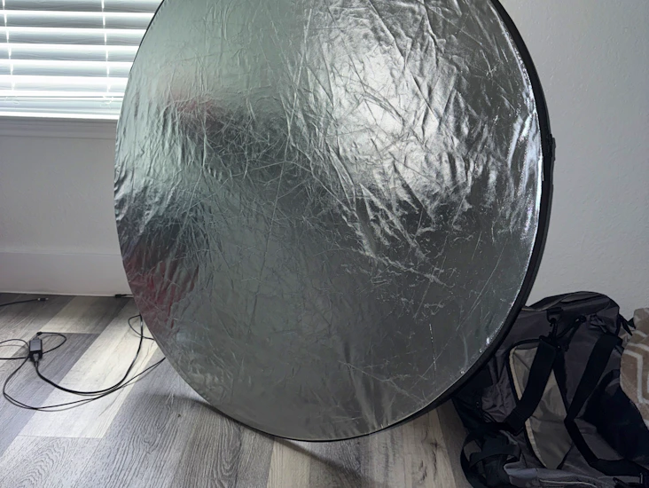 43” 5-in-1 collapsible reflector – silver, gold, white, black, diffuser