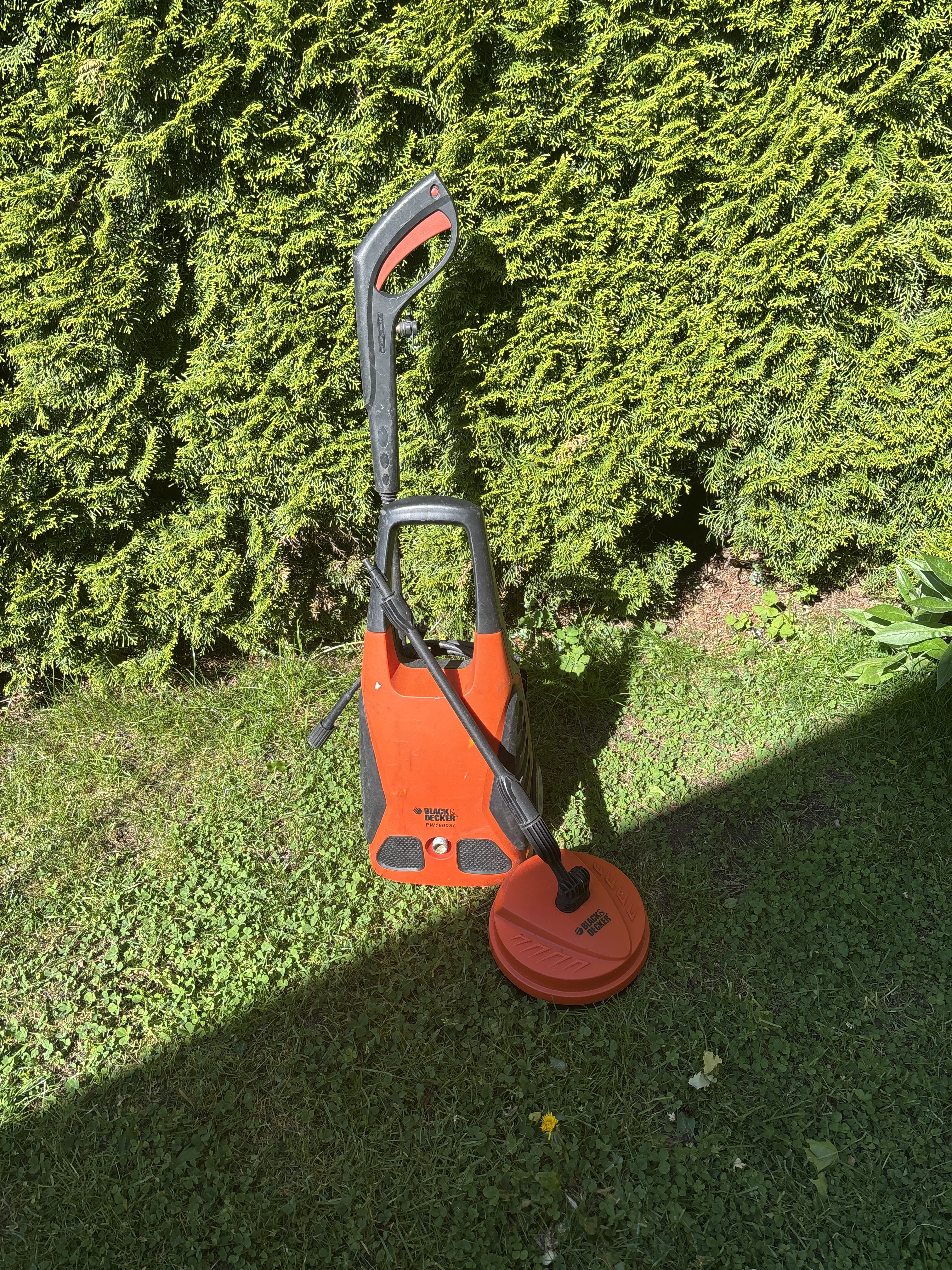 Høytrykksspyler med terassevask