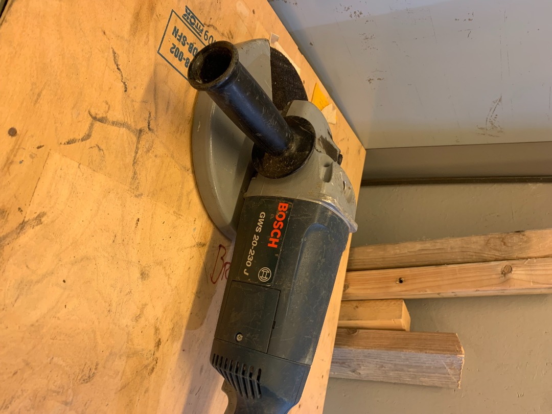 Bosch vinkelsliper 9" 