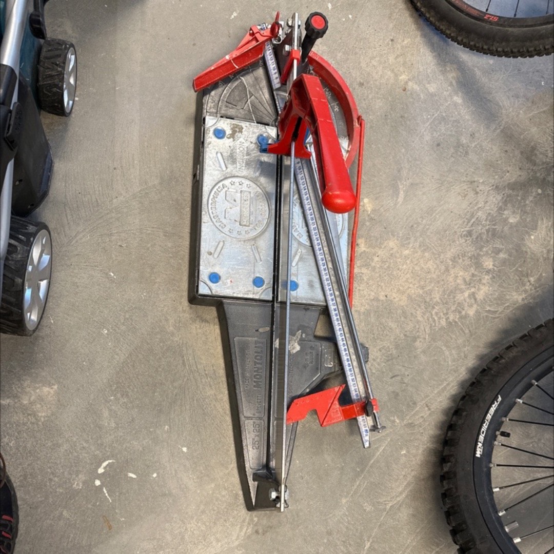 Fliskutter for fliser opp til 63cm