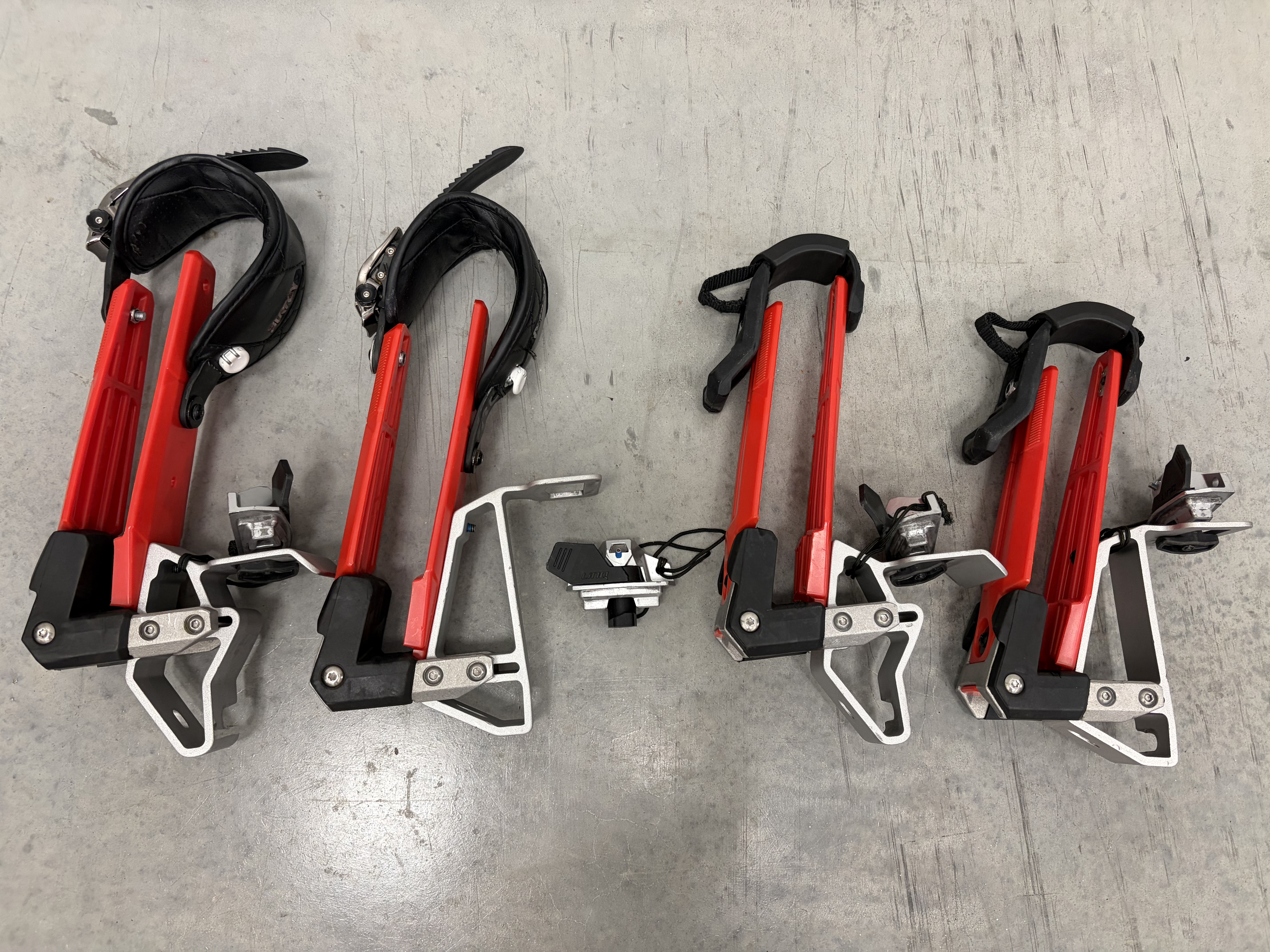 Brp linq skid/snowboard hållare för snöskoter