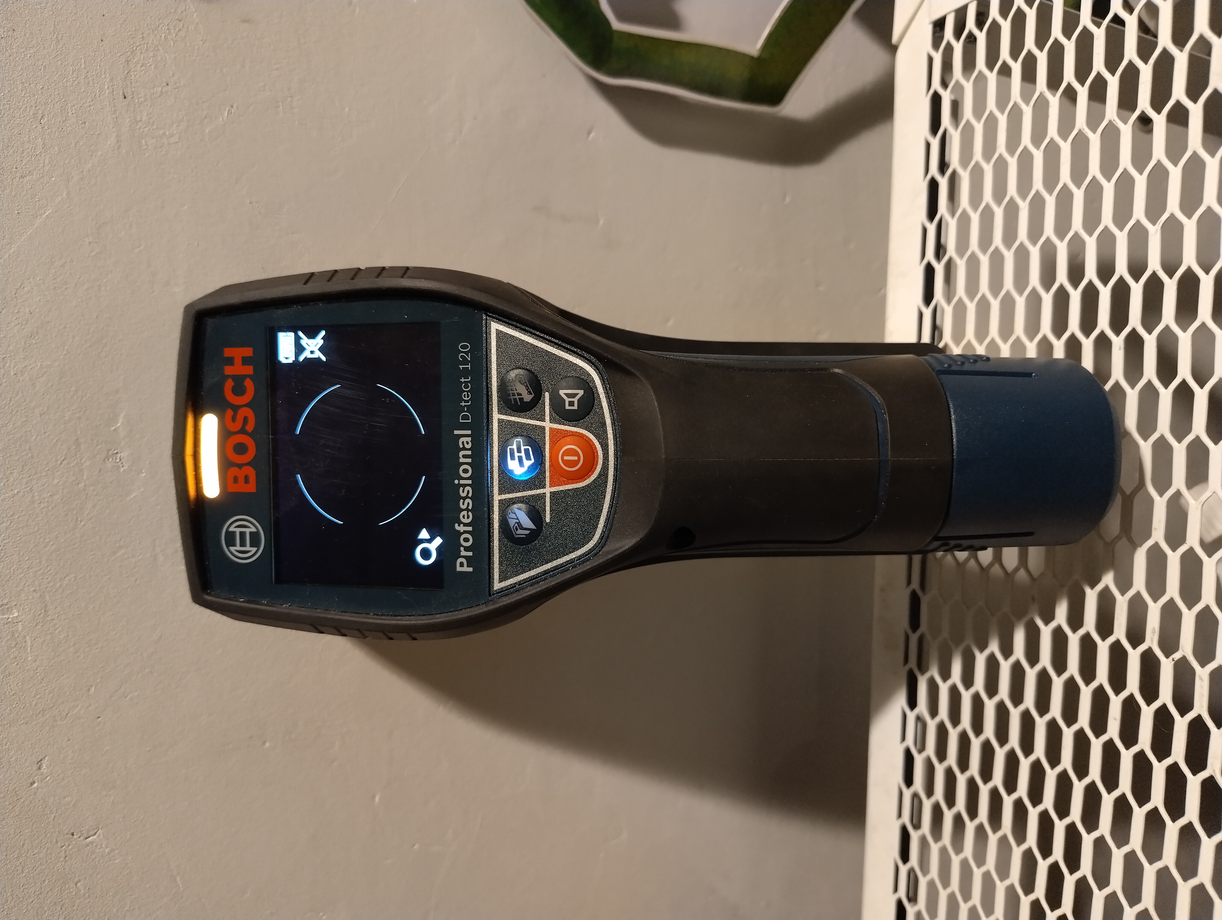 Bosch professional d-tec 120