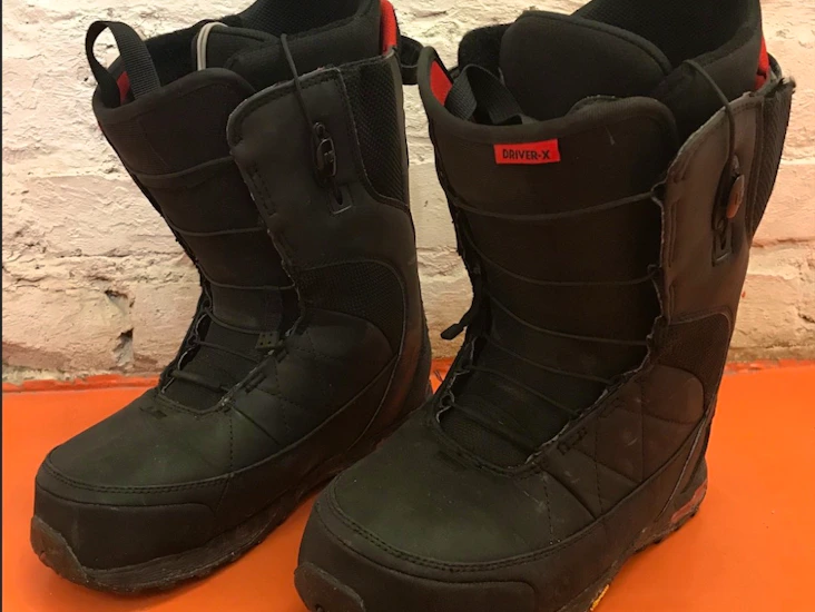 Lumilautakengät burton driver-x (42)