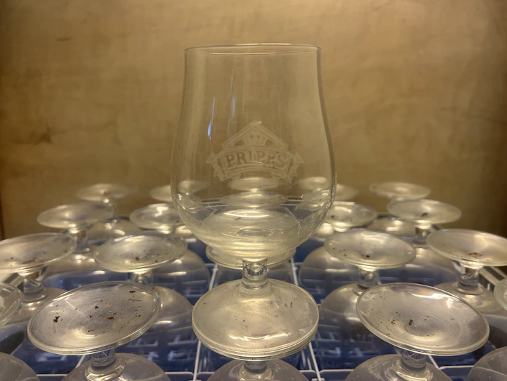 0,3 liters ölglas i kupa