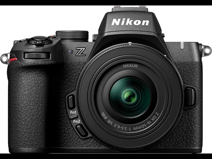 Nikon z5ii + 24-105mm f/4-7.1