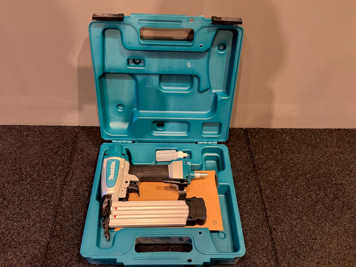 Dyckertpistol makita + dyckert som tillval