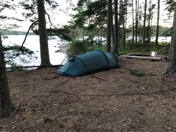 Tält, tremannatält