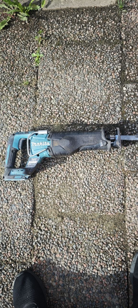 Makita djr187 18v tigersåg