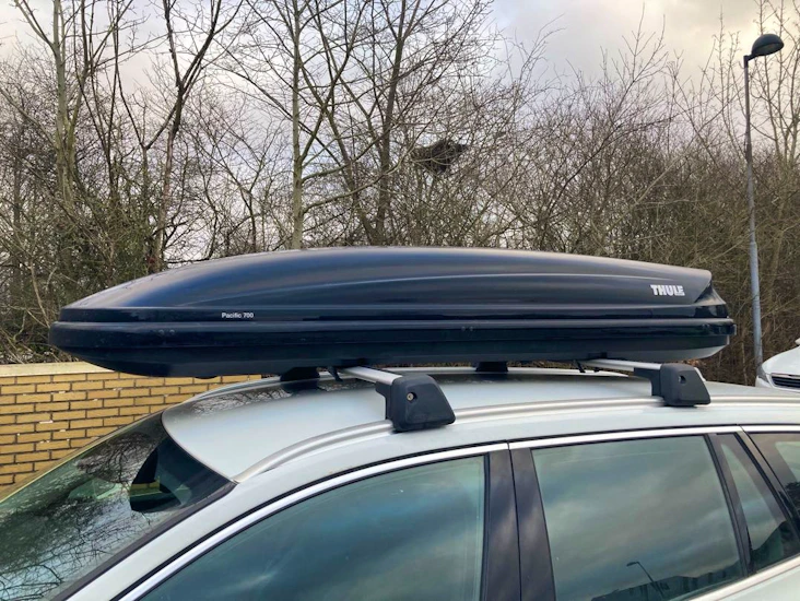 Takbox med takräcke. id.4, v60