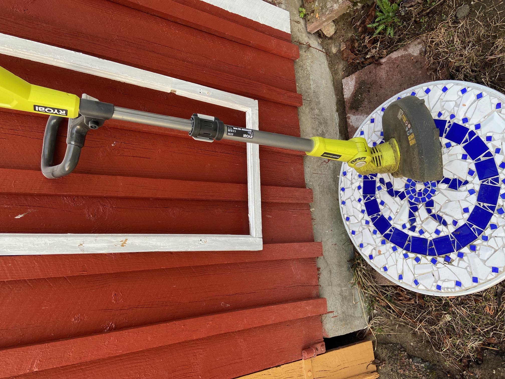 Grästrimmer riyobi