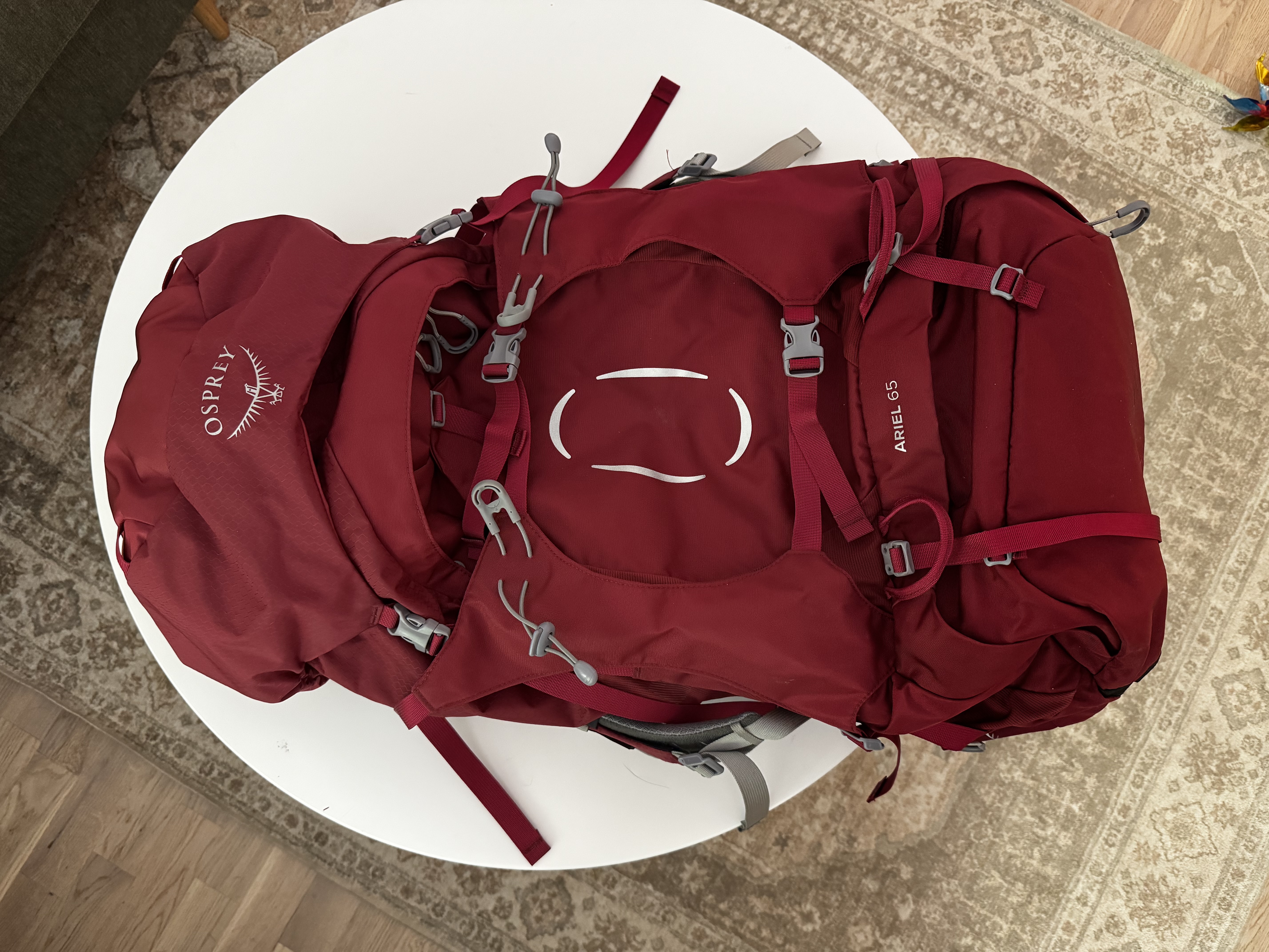 Naisten rinkka osprey ariel 65l