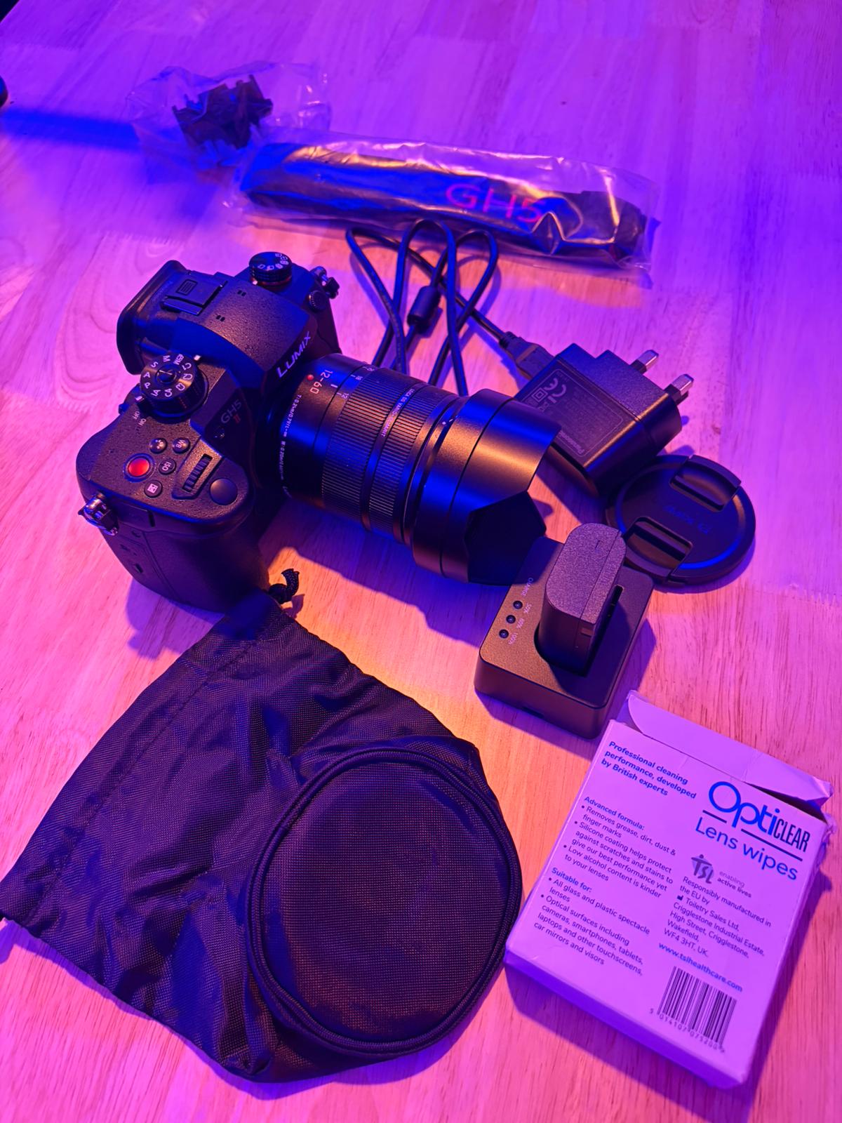 Panasonic lumix gh5 markii with lens