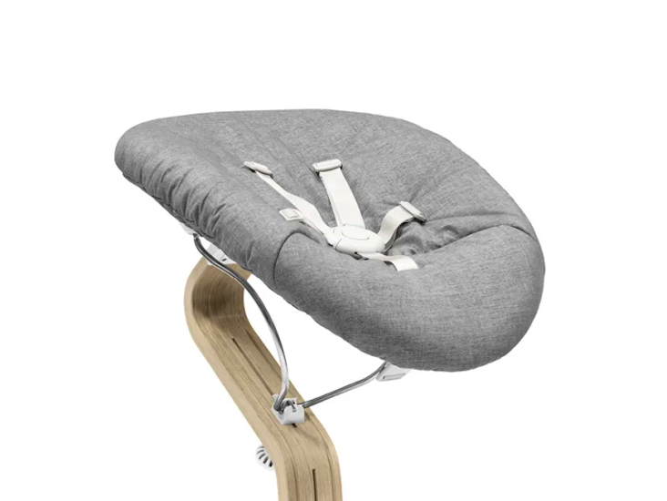 Baby indsats til noomi højstol