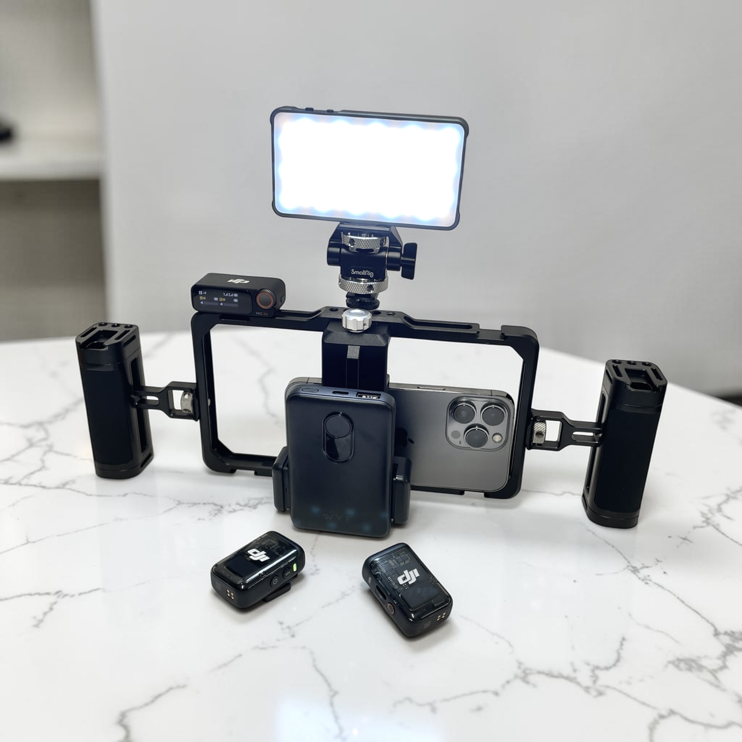 Universal iphone android smartphone cage rig led light dji mic kit vlog video handheld stabilizer creator powerbank