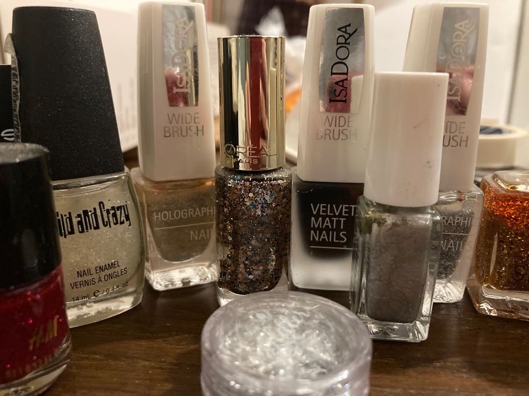 Nagellack, olika sorter