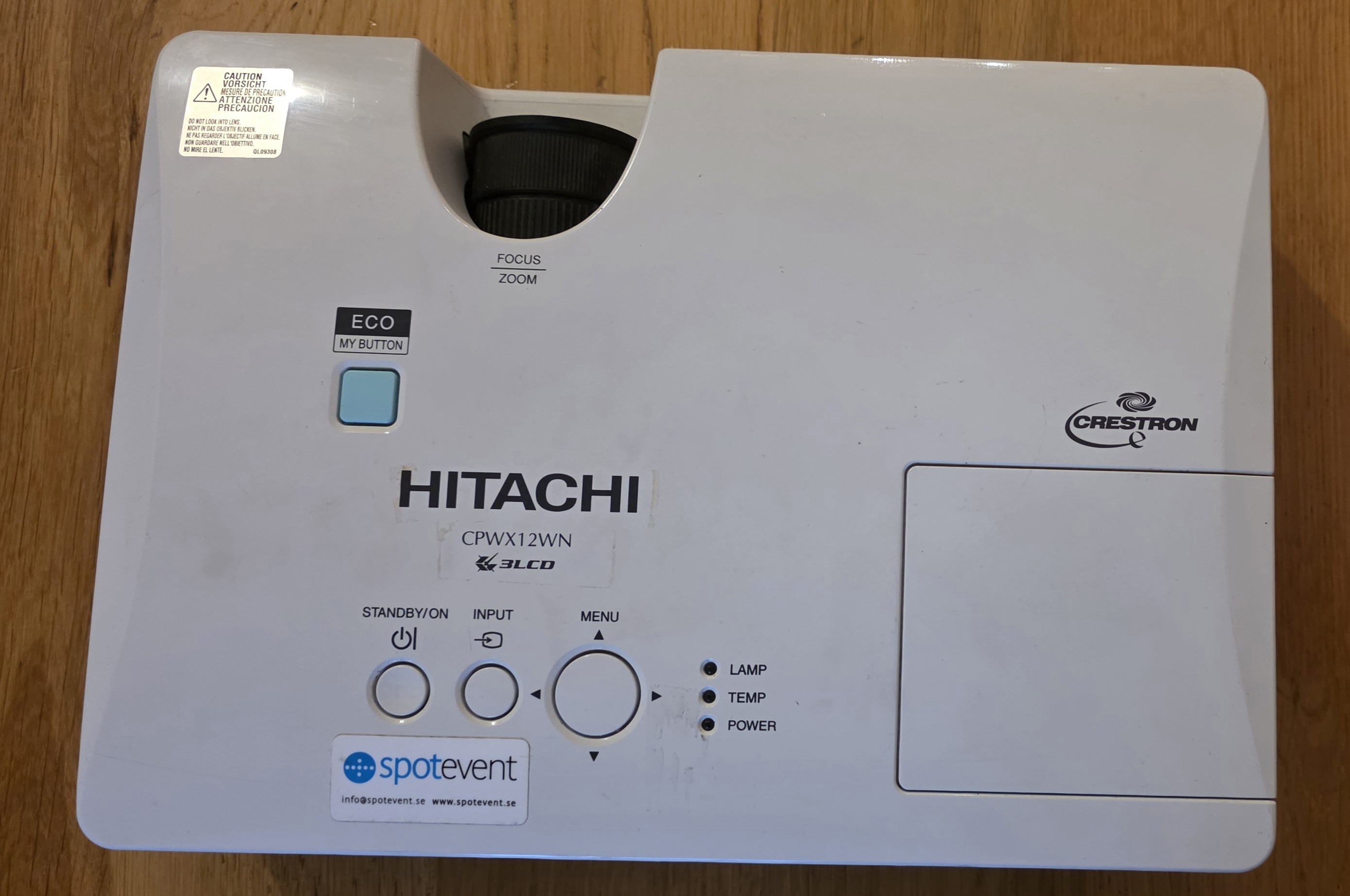 Hitachi projektor 