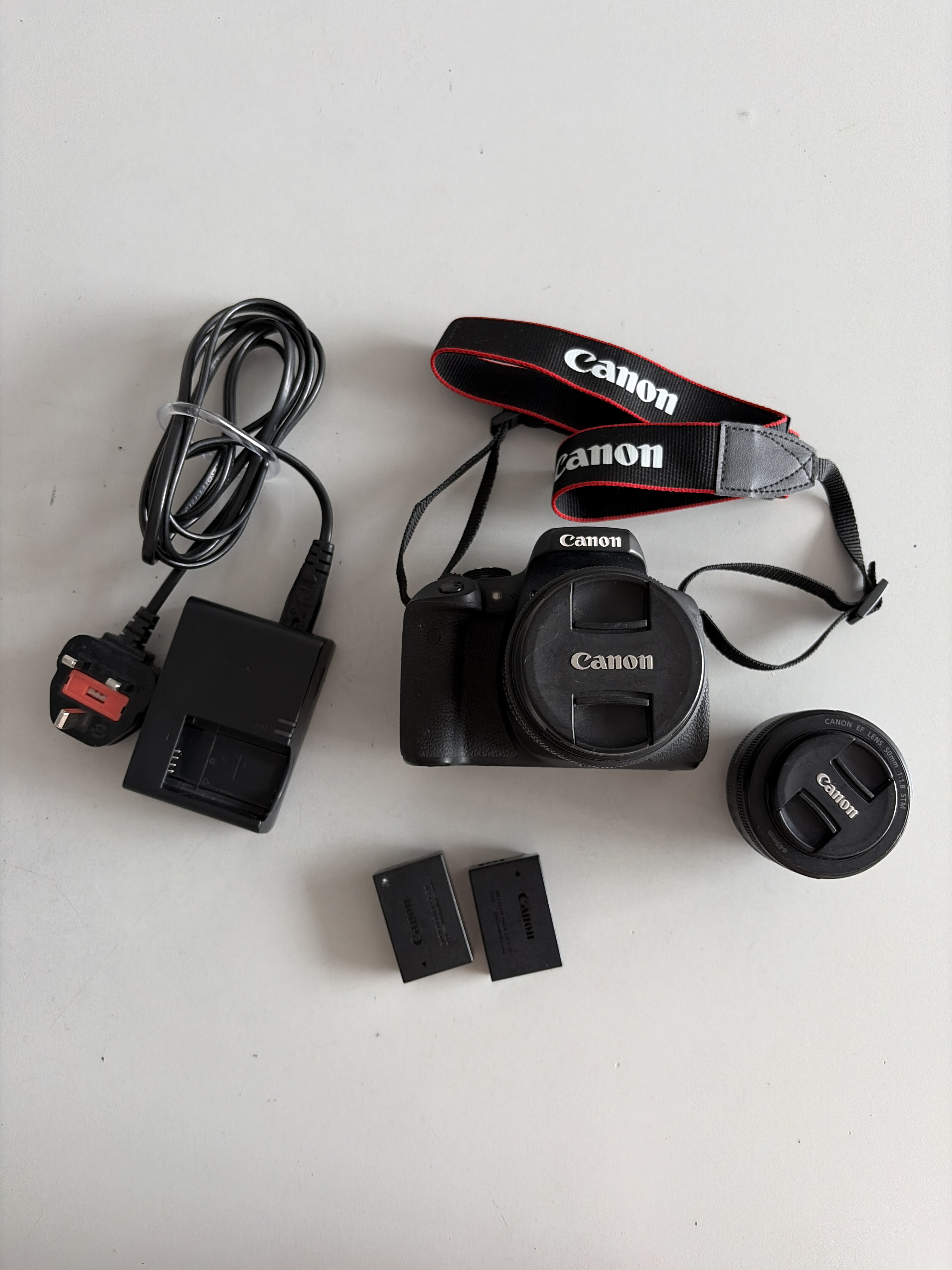 Canon eos 750d dslr + 18-55mm & 50mm lens kit | 2 batteries