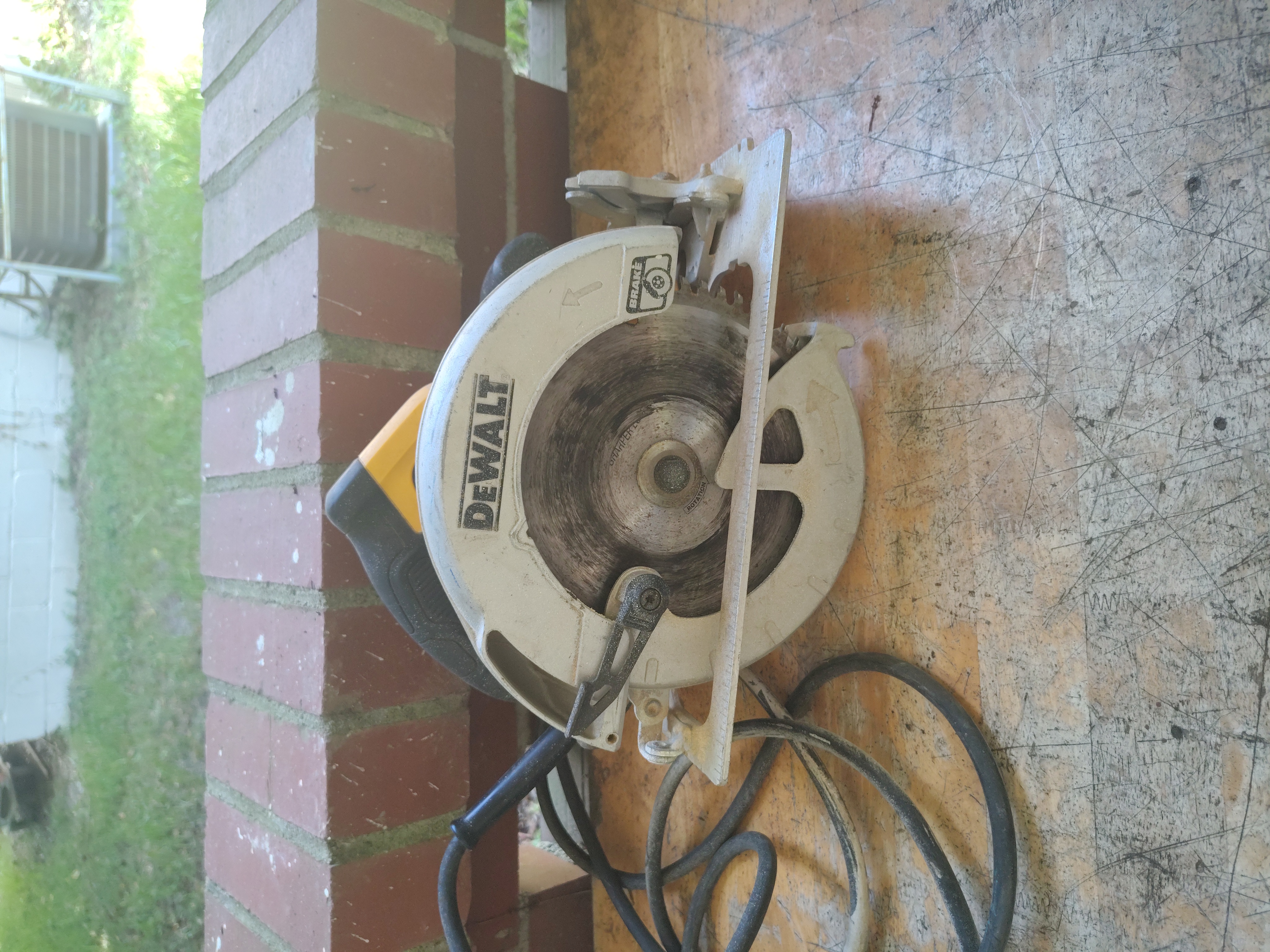 Dewalt corded circular saw