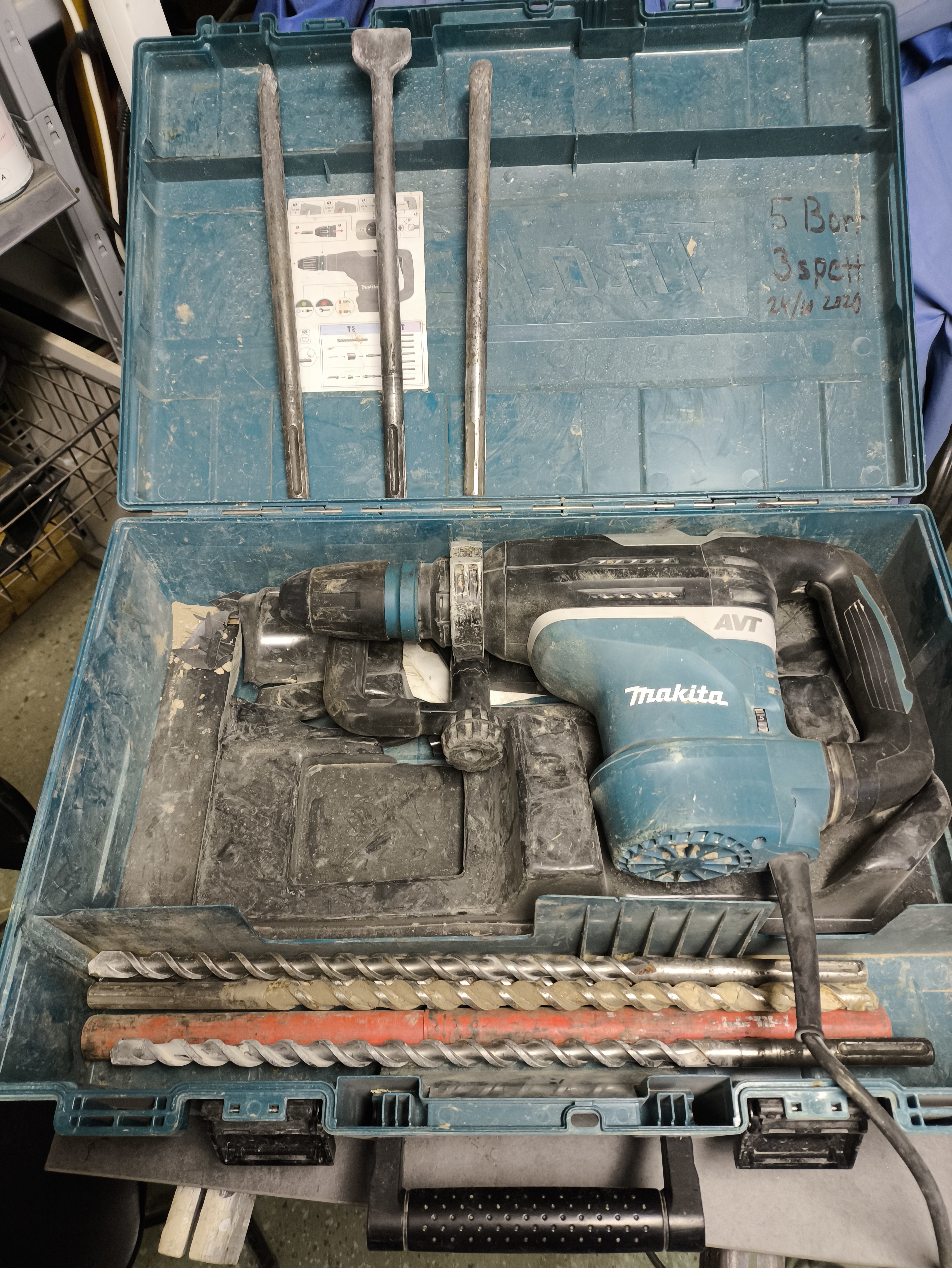 Makita bil/borrmaskin