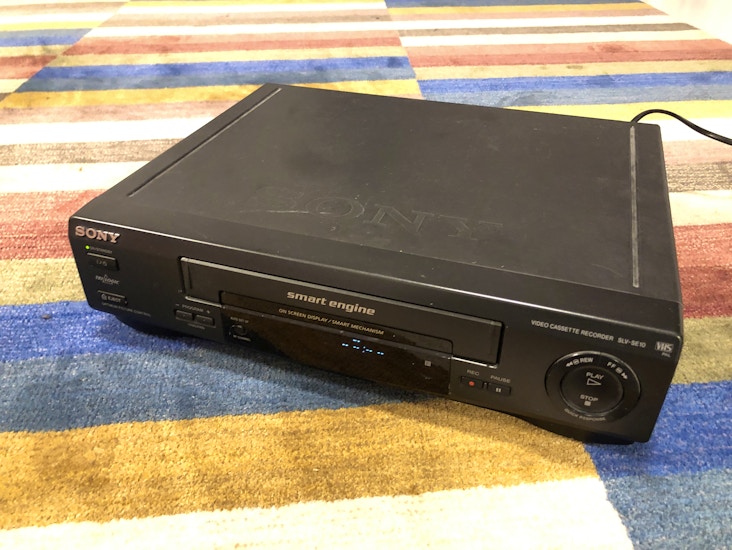 Sony vhs-spelare. video. videobandspelare