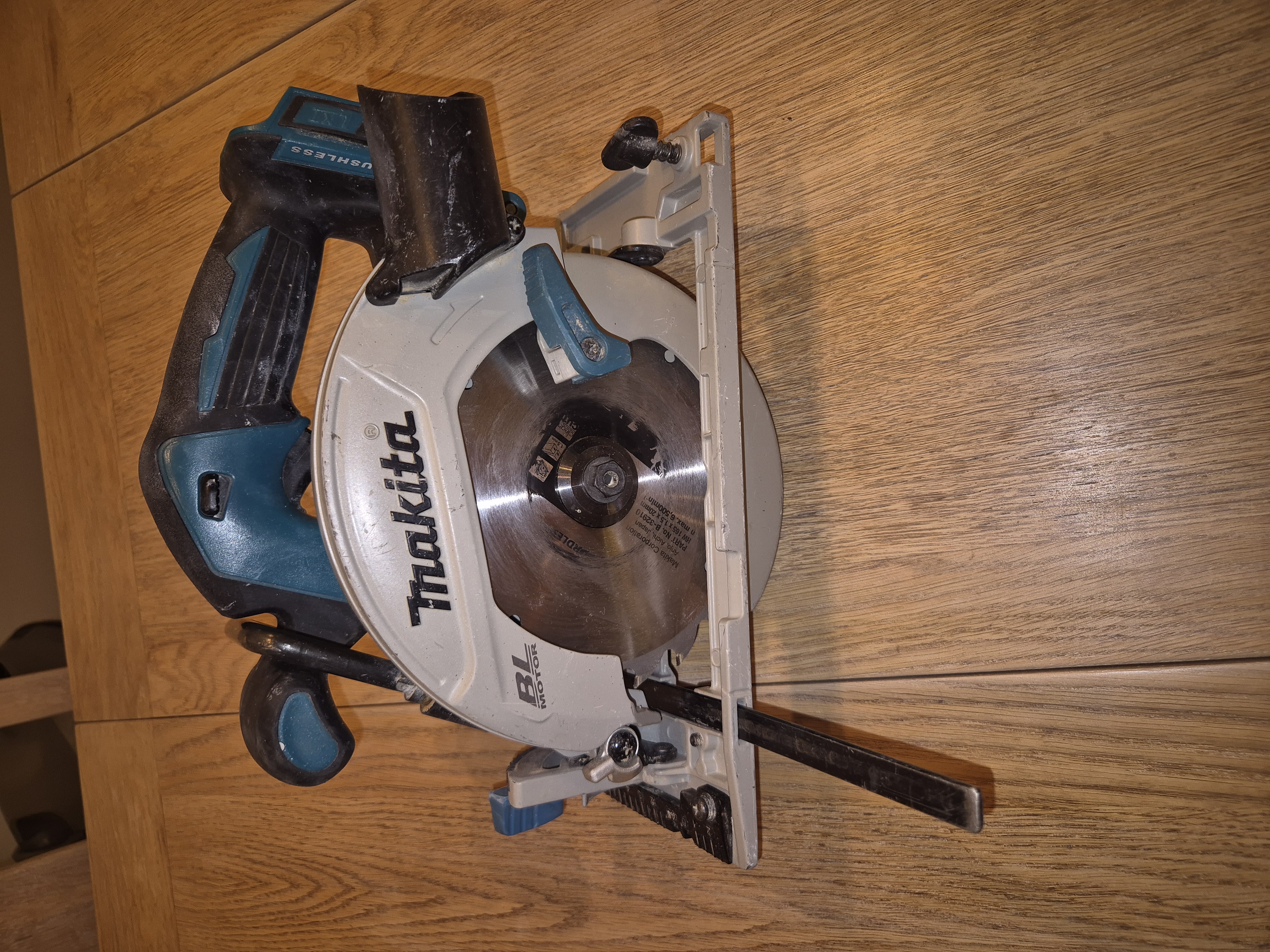  makita cirkelsåg 18v (bl motor – brushless)