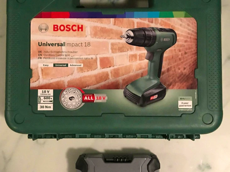 Universal impact 18 skruvdragare