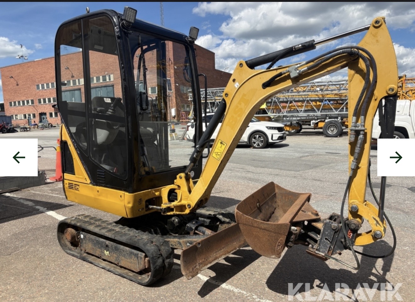 Minigrävare med skopor cat 301.4c