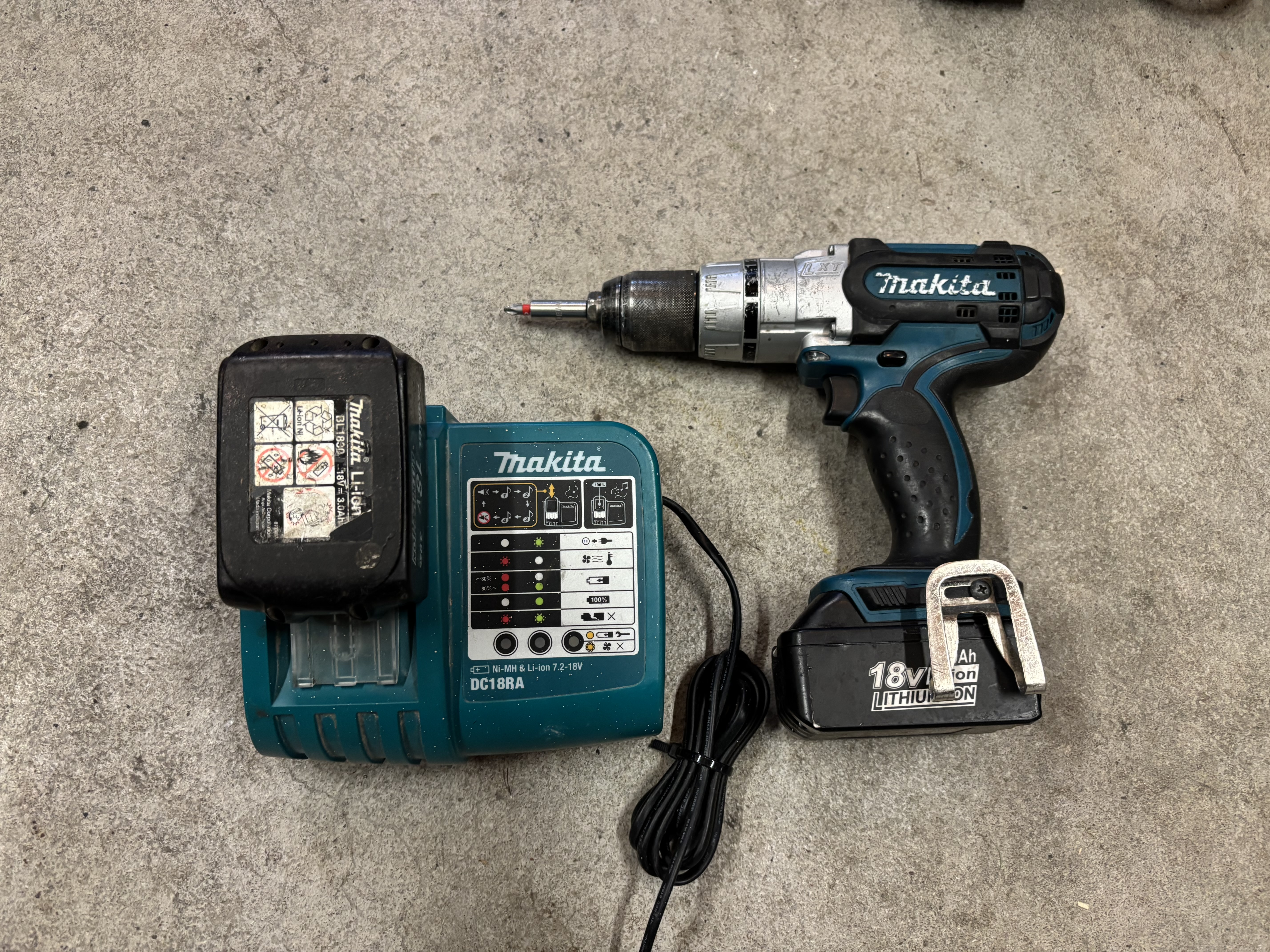 Makita 18v borrskruvdragare