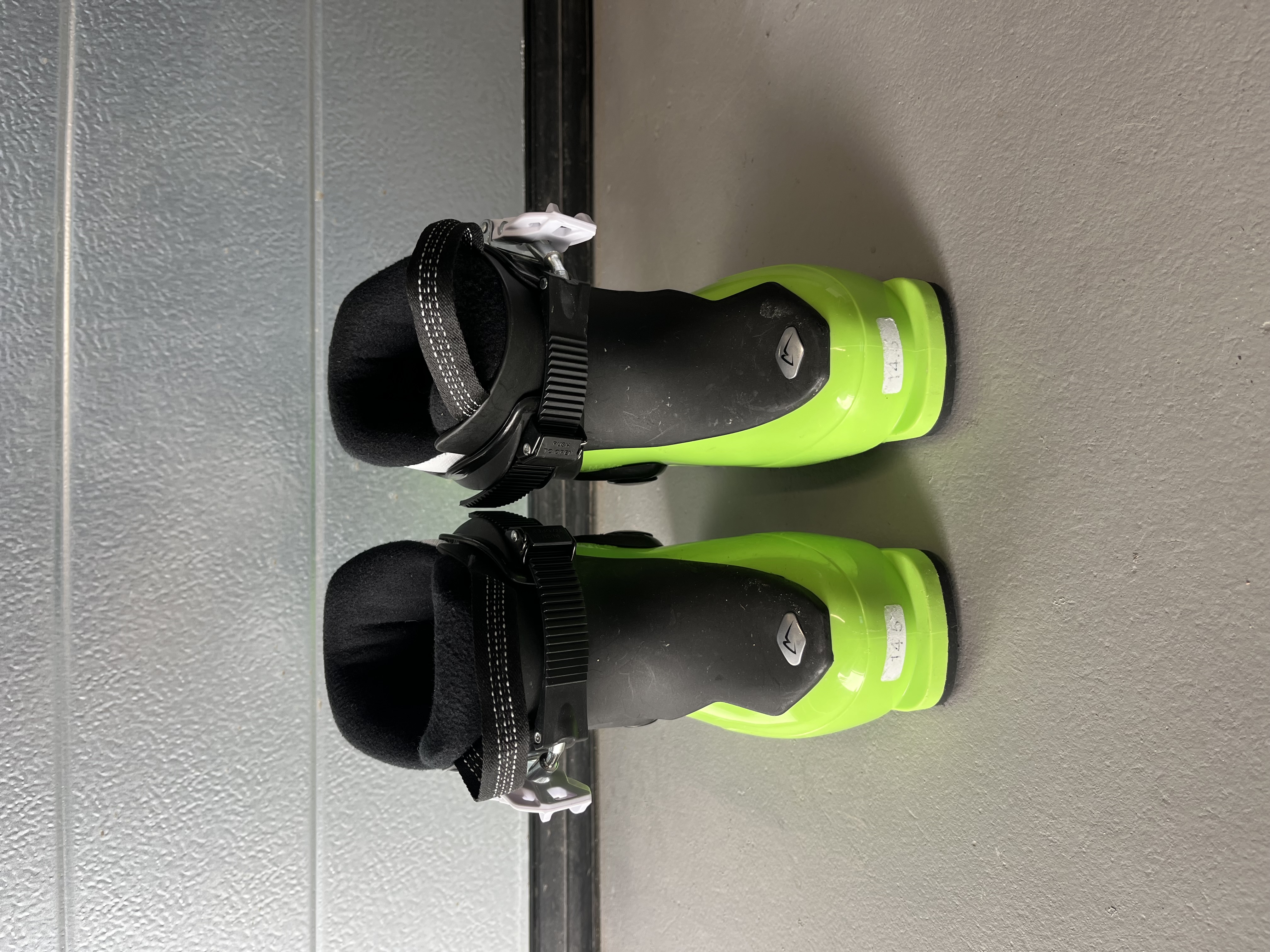 Pjäxor barn storlek 25, 16cm