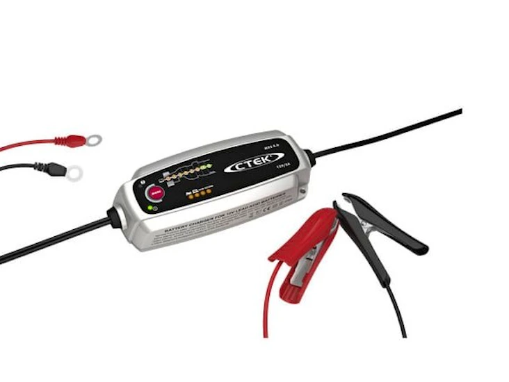 Batteriladdare 12 v 5 a ctek