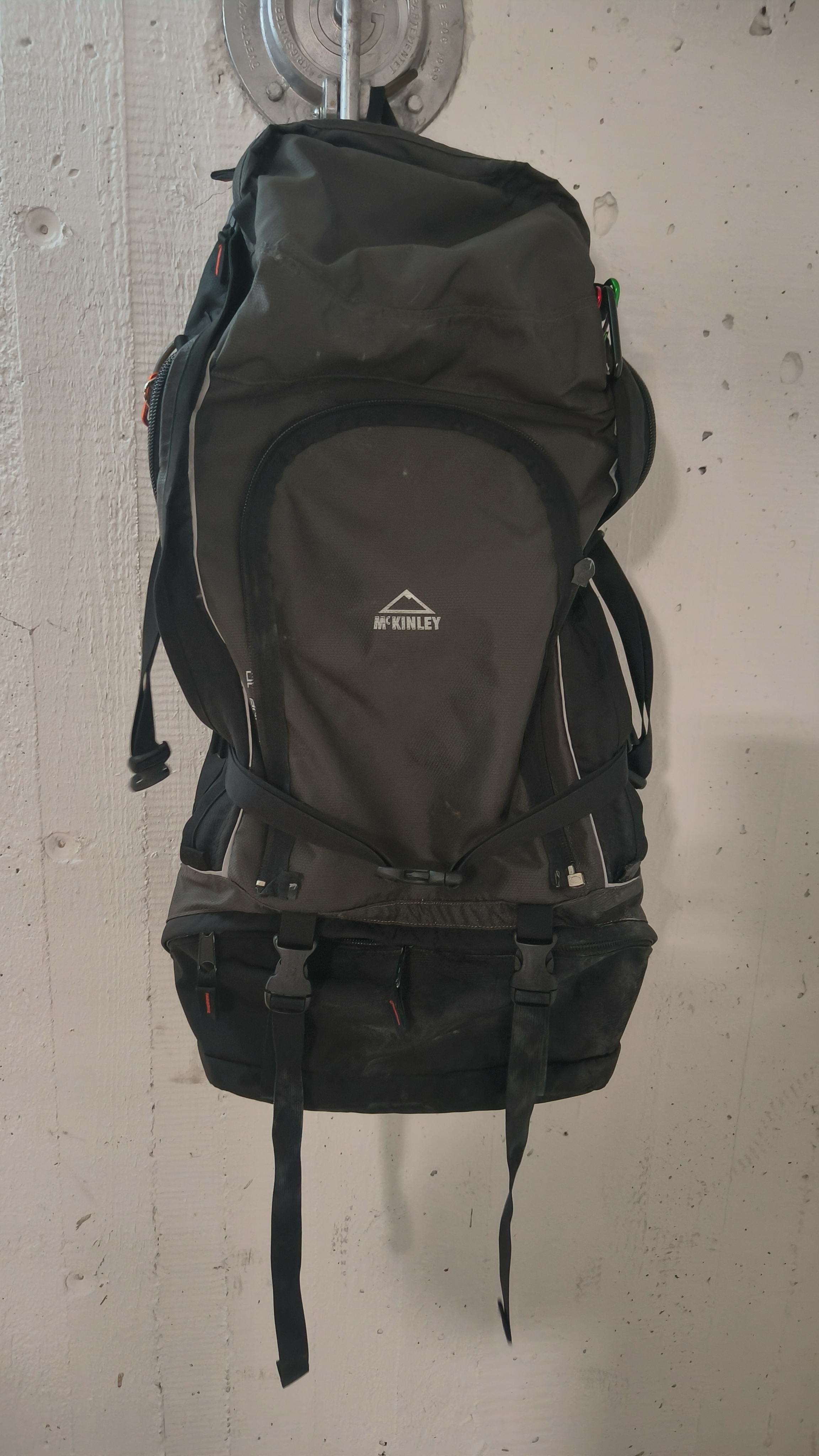 75 liters ryggsäck (+10)