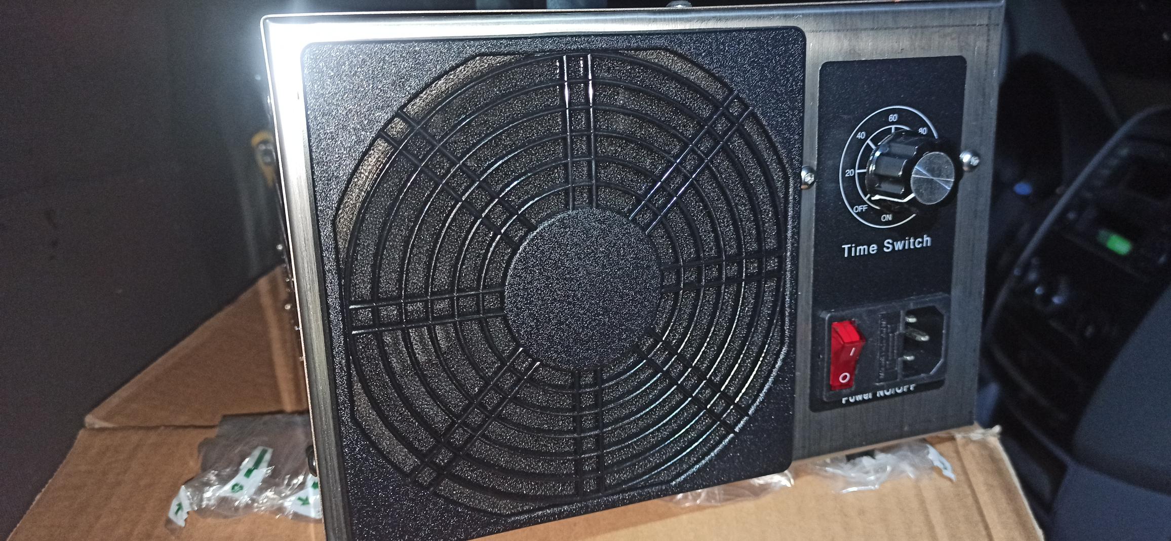 Otsonaattori / ionisaattori 30 000mg/h