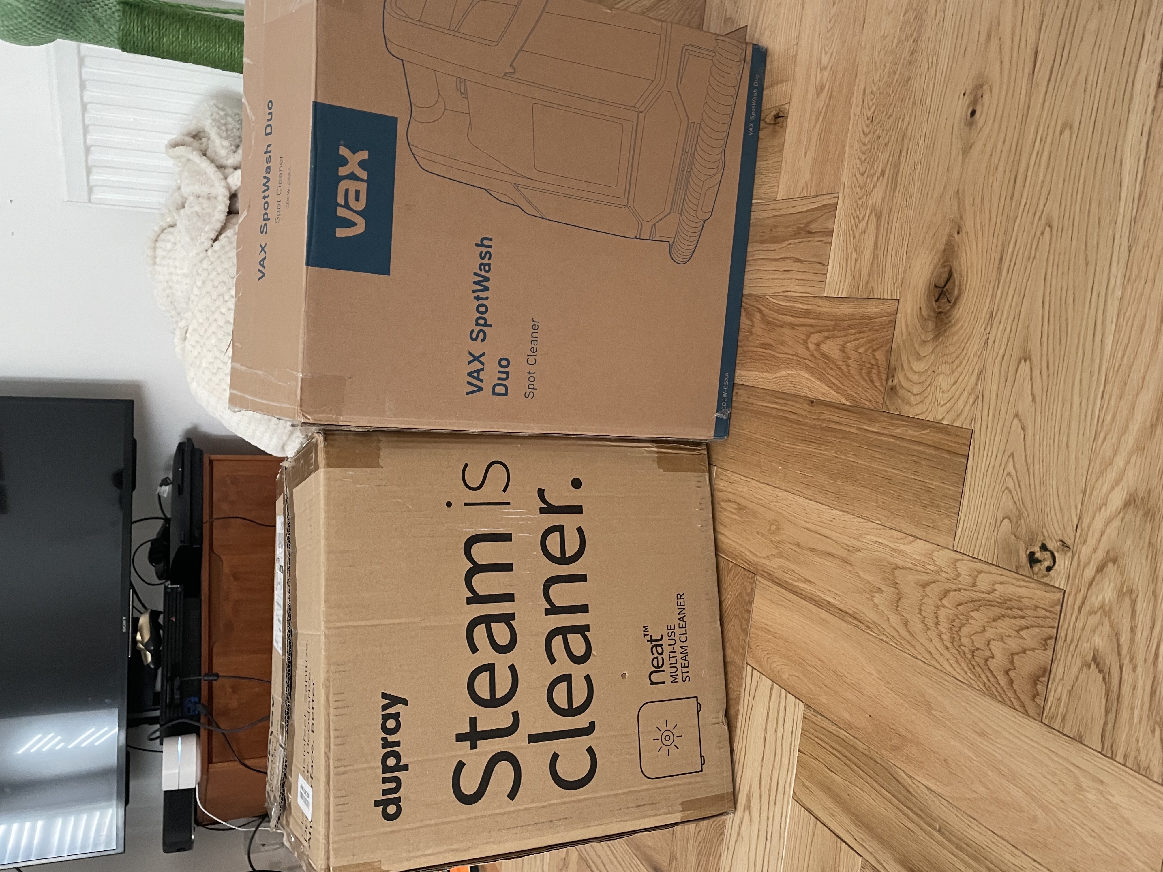 Cleaning bundle - steam cleaner & carpet cleaner