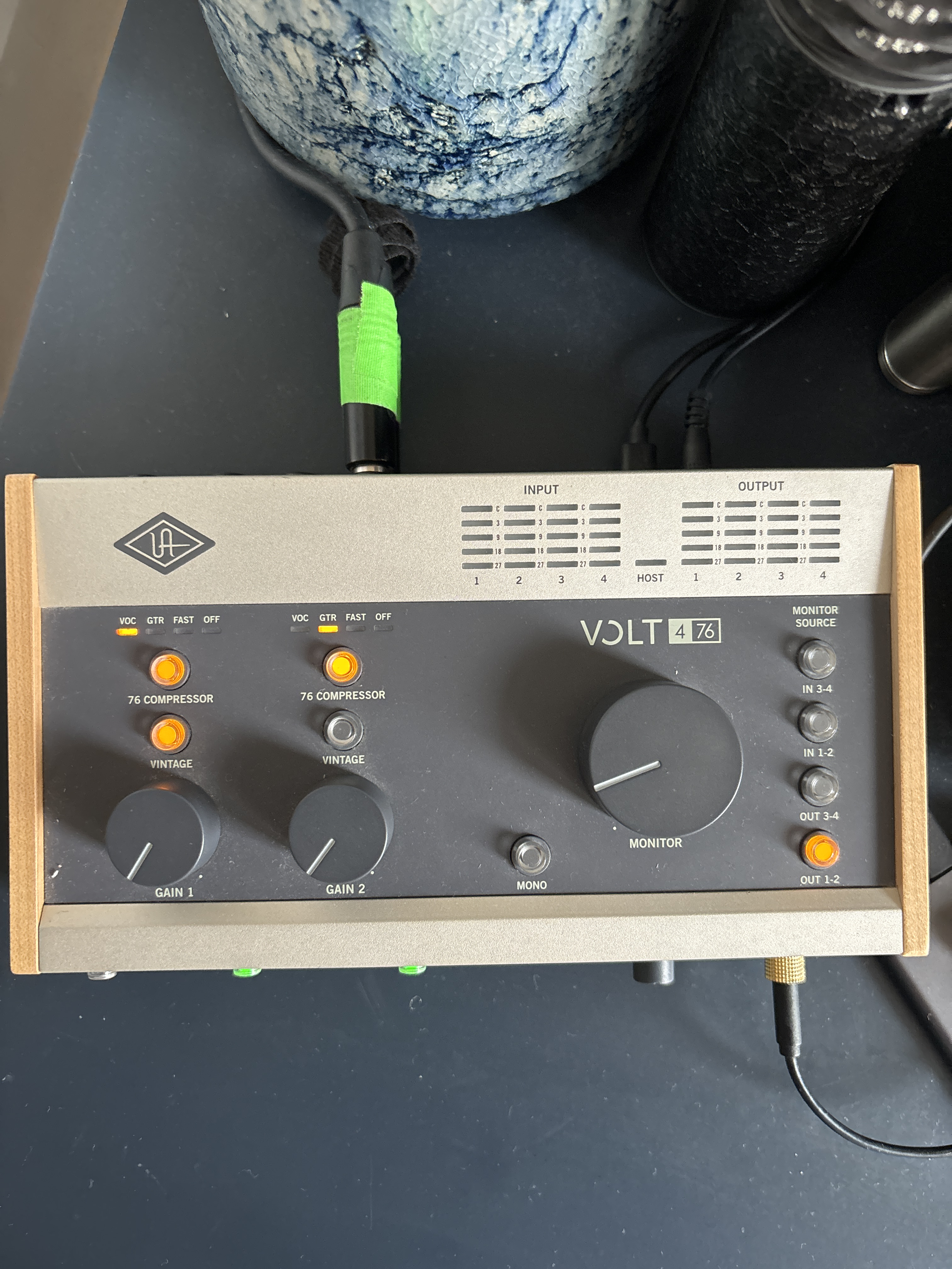 Universal audio volt 276 audio interface