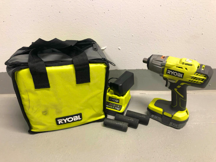 Ryobi iskevä akkumutterinväännin