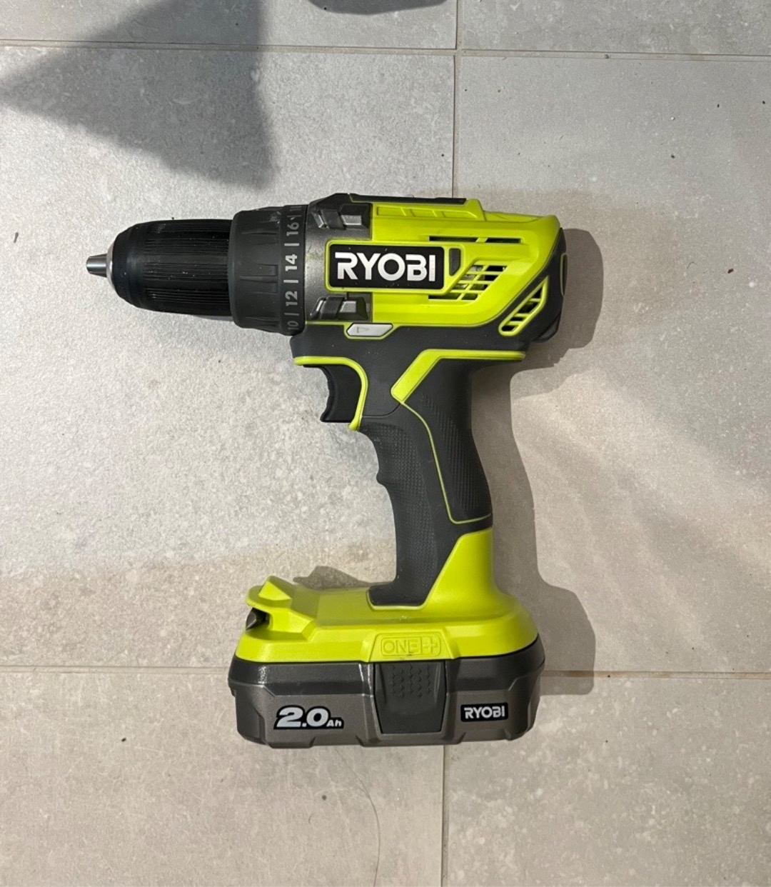 Ryobi skrutrekker 