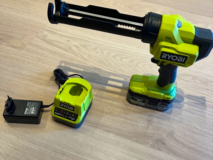 Ryobi one + fugepistol