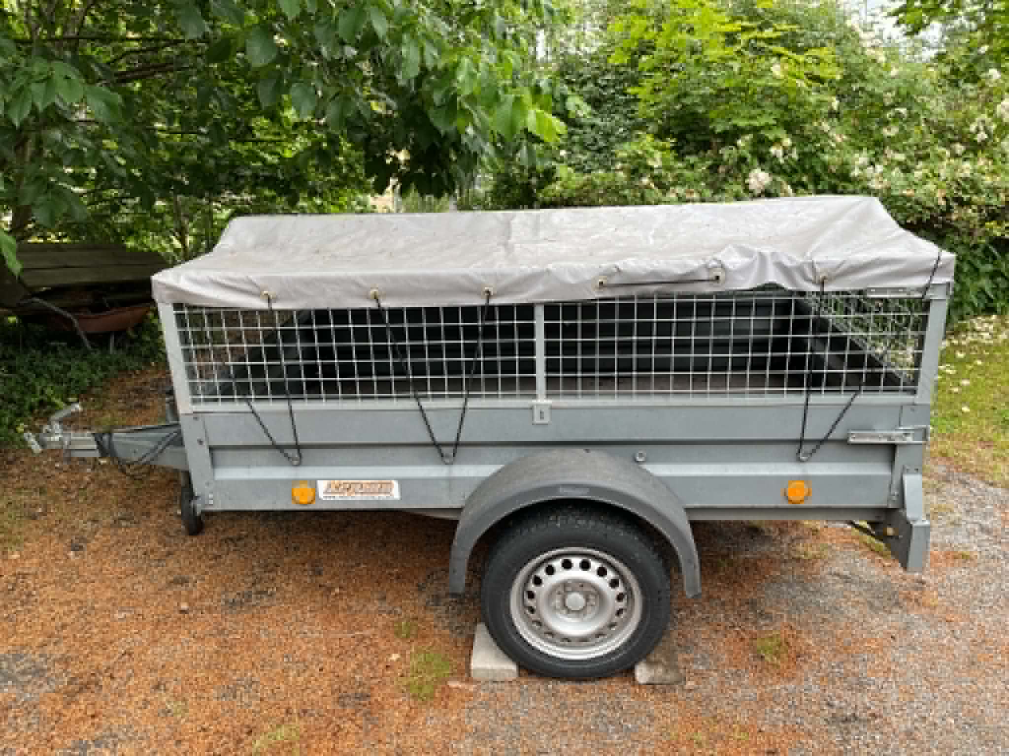 Gallersläp med kapell, obromsat, max 750kg
