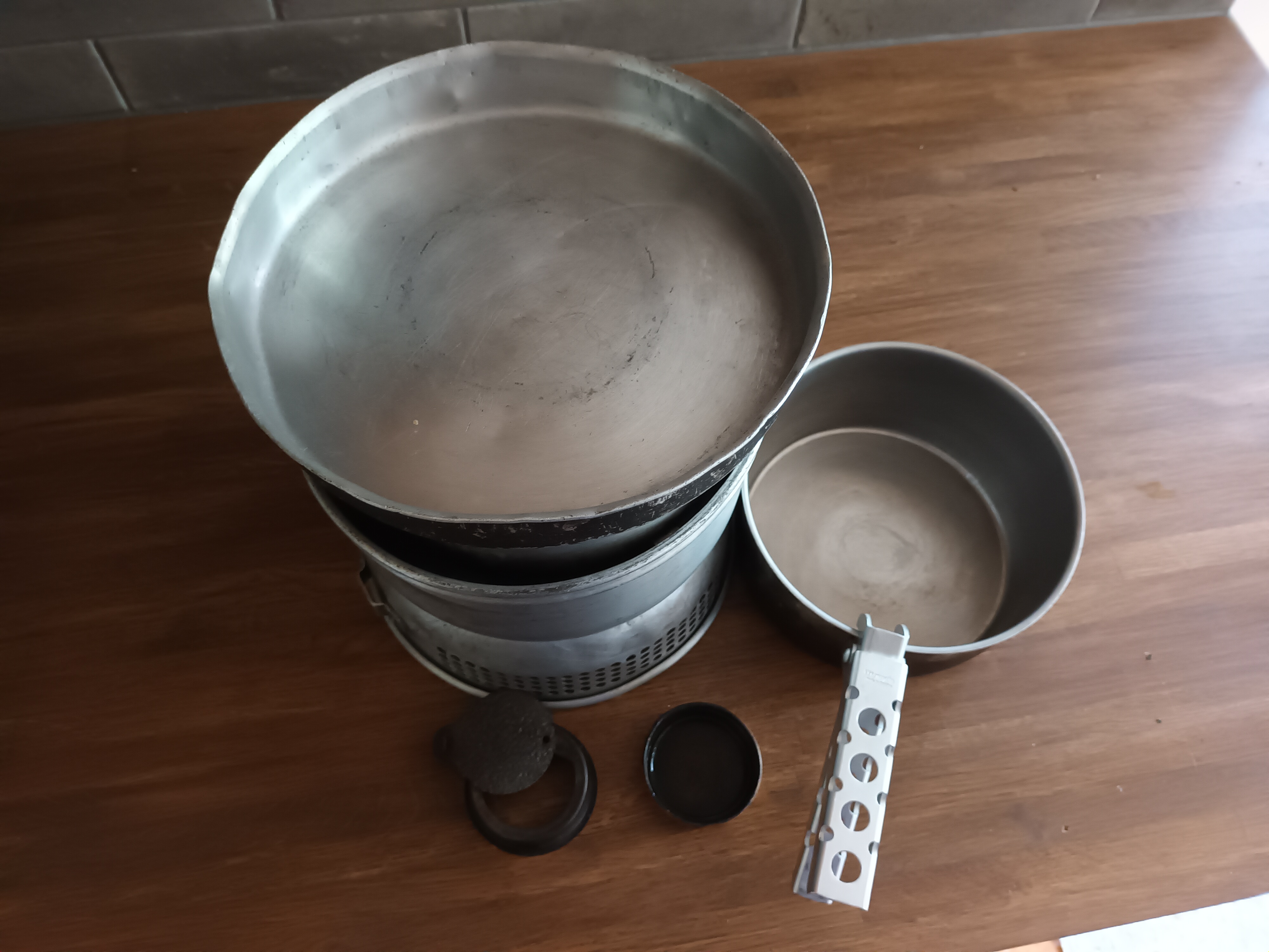 Trangia retkikeitin