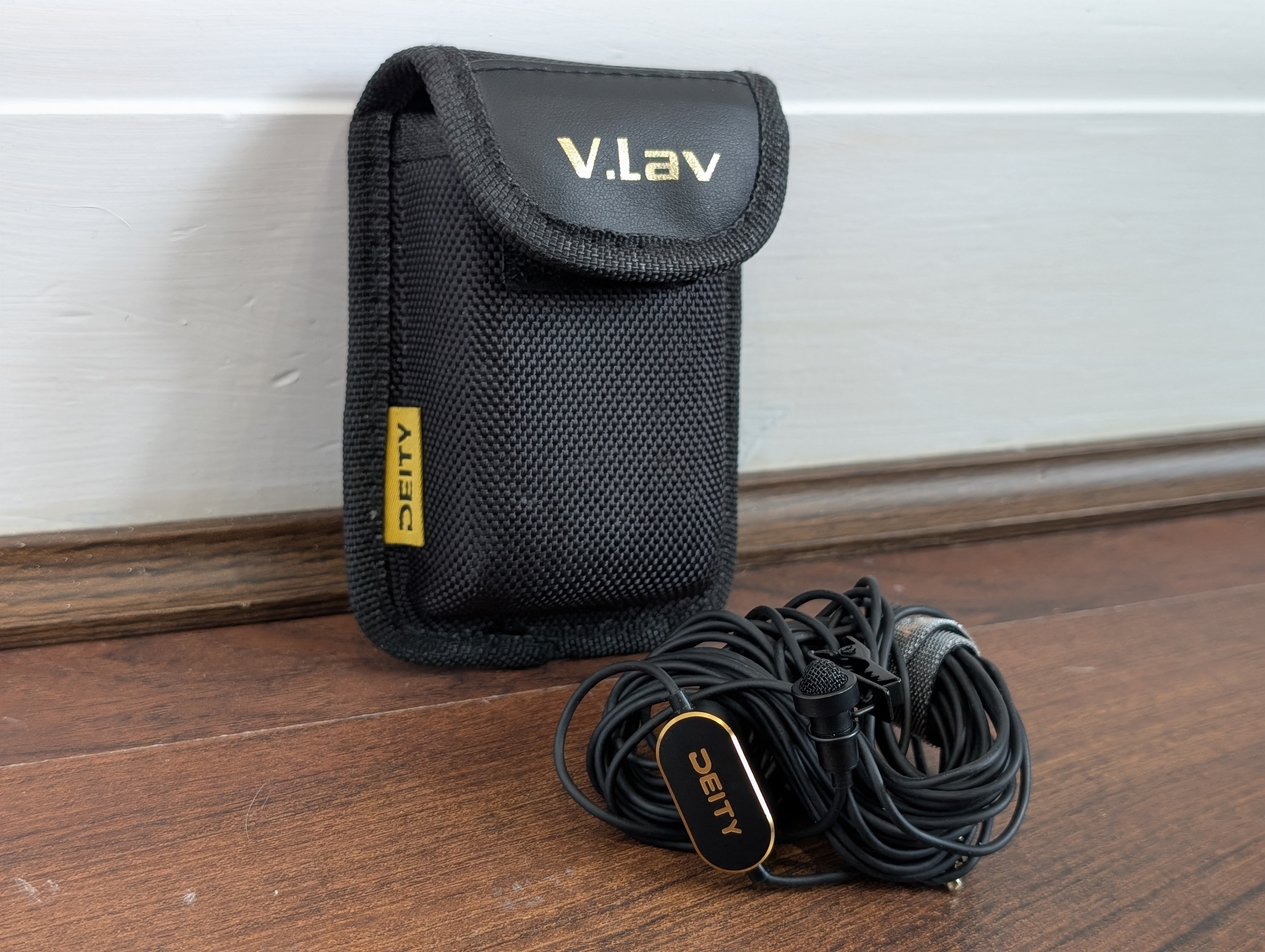 Deity v-lav omnidirectional lavalier microphone