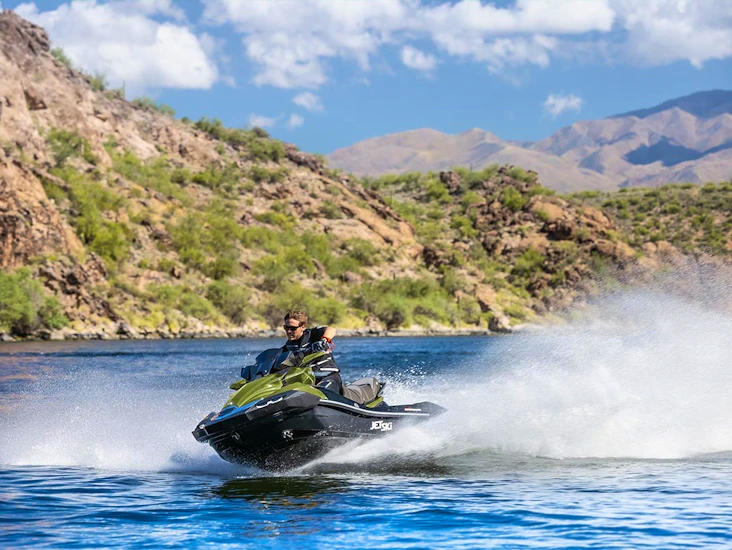 Jet ski ultra 310lx