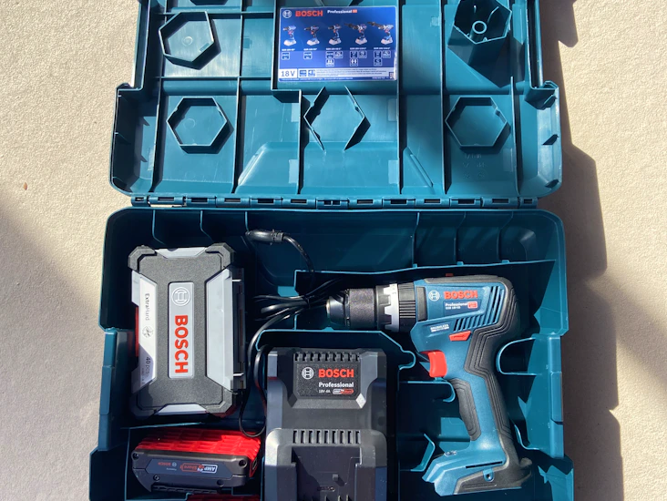 Bosch pro kombiborrmaskin gsb 18v-55 – sladdlös & slagkraftig